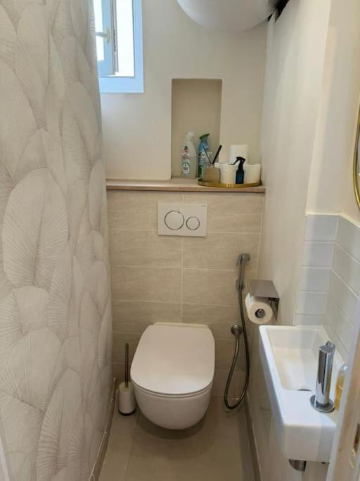 Charmant Appartement Alesia Paris Luaran gambar